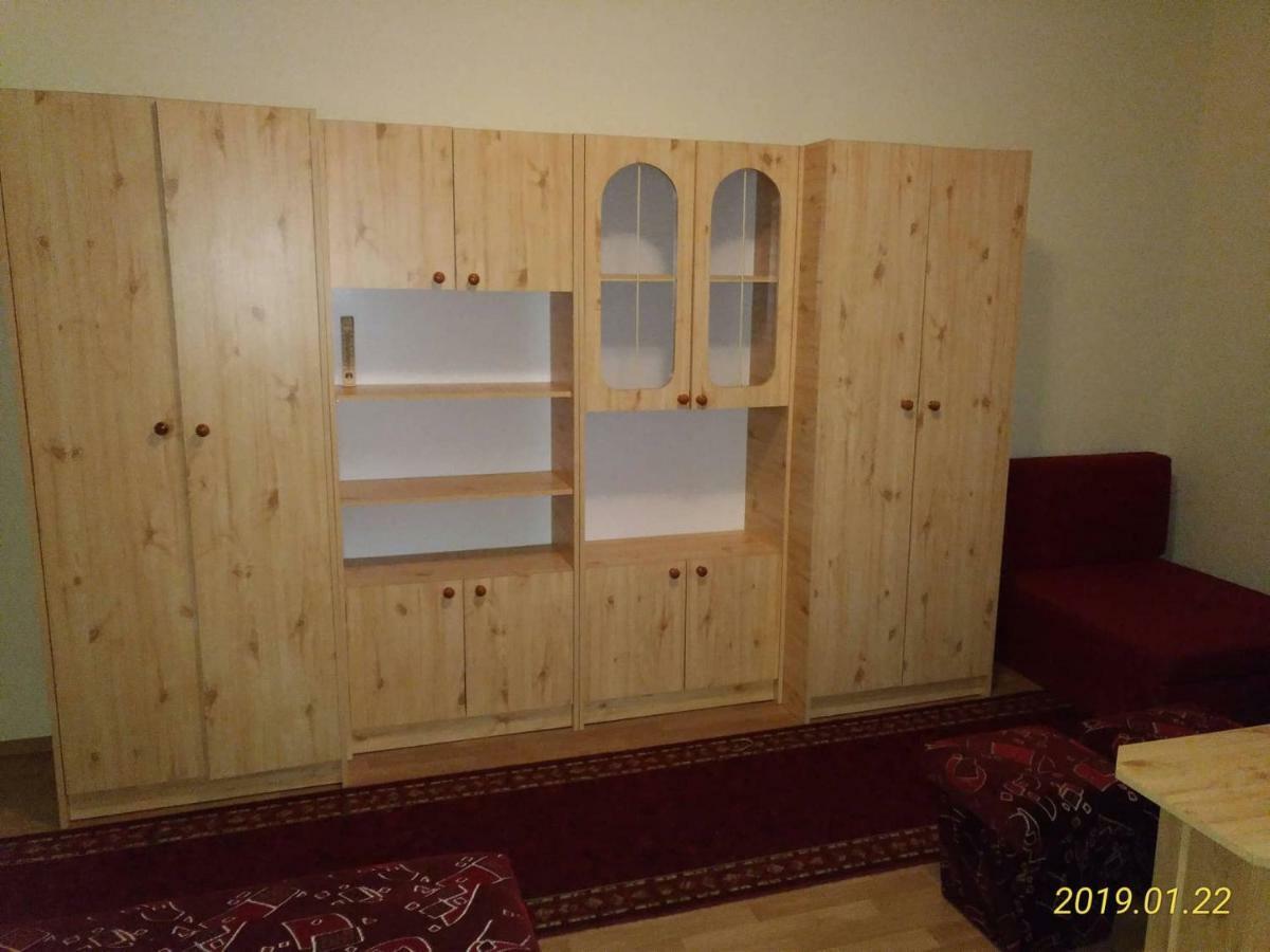 Ferienwohnung Nora Apartman Balatonfůzfő Exterior foto